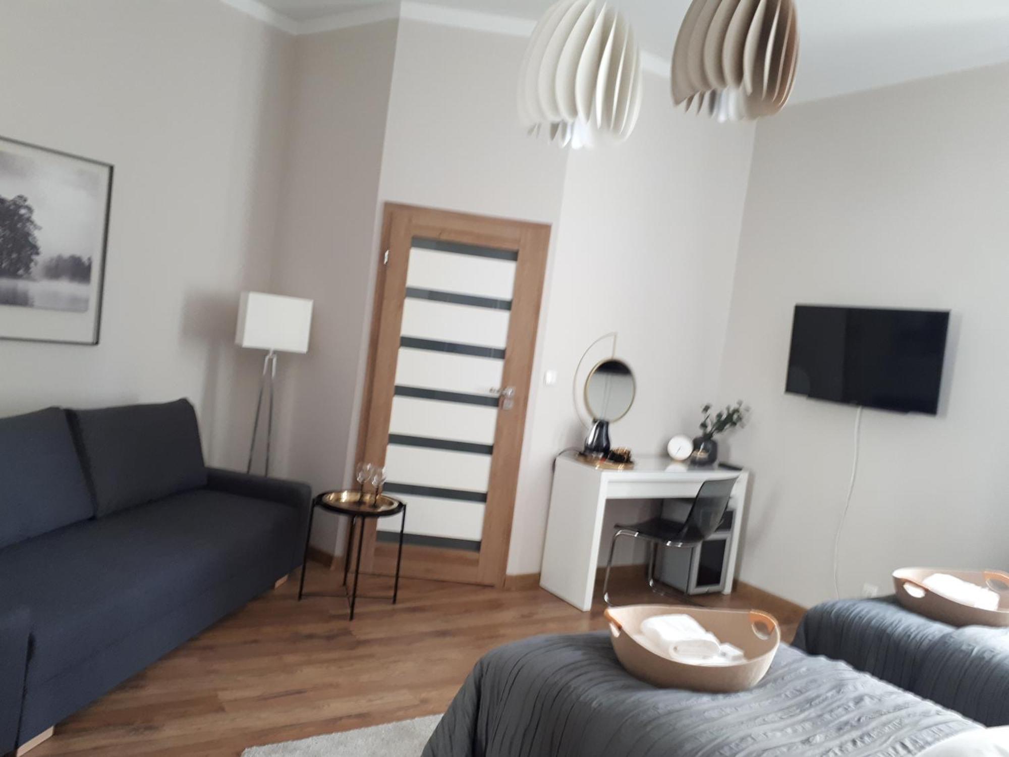 Marzec Apartamenty Γκνιέζνο Δωμάτιο φωτογραφία