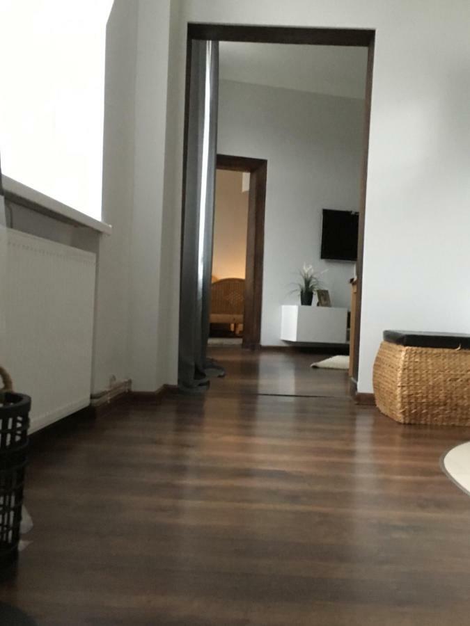 Marzec Apartamenty Γκνιέζνο Εξωτερικό φωτογραφία