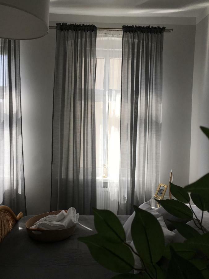 Marzec Apartamenty Γκνιέζνο Εξωτερικό φωτογραφία