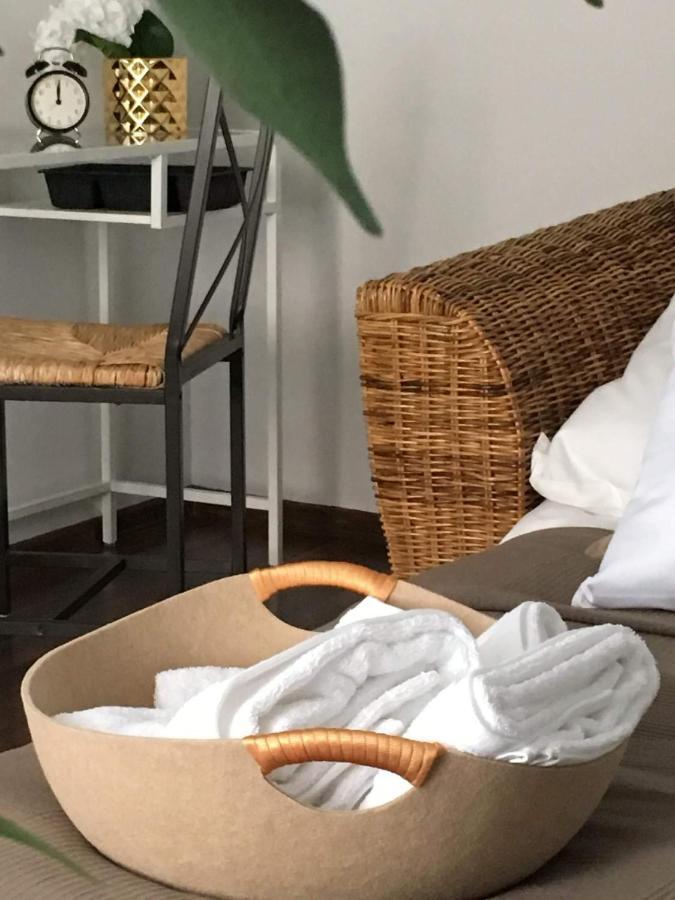 Marzec Apartamenty Γκνιέζνο Εξωτερικό φωτογραφία